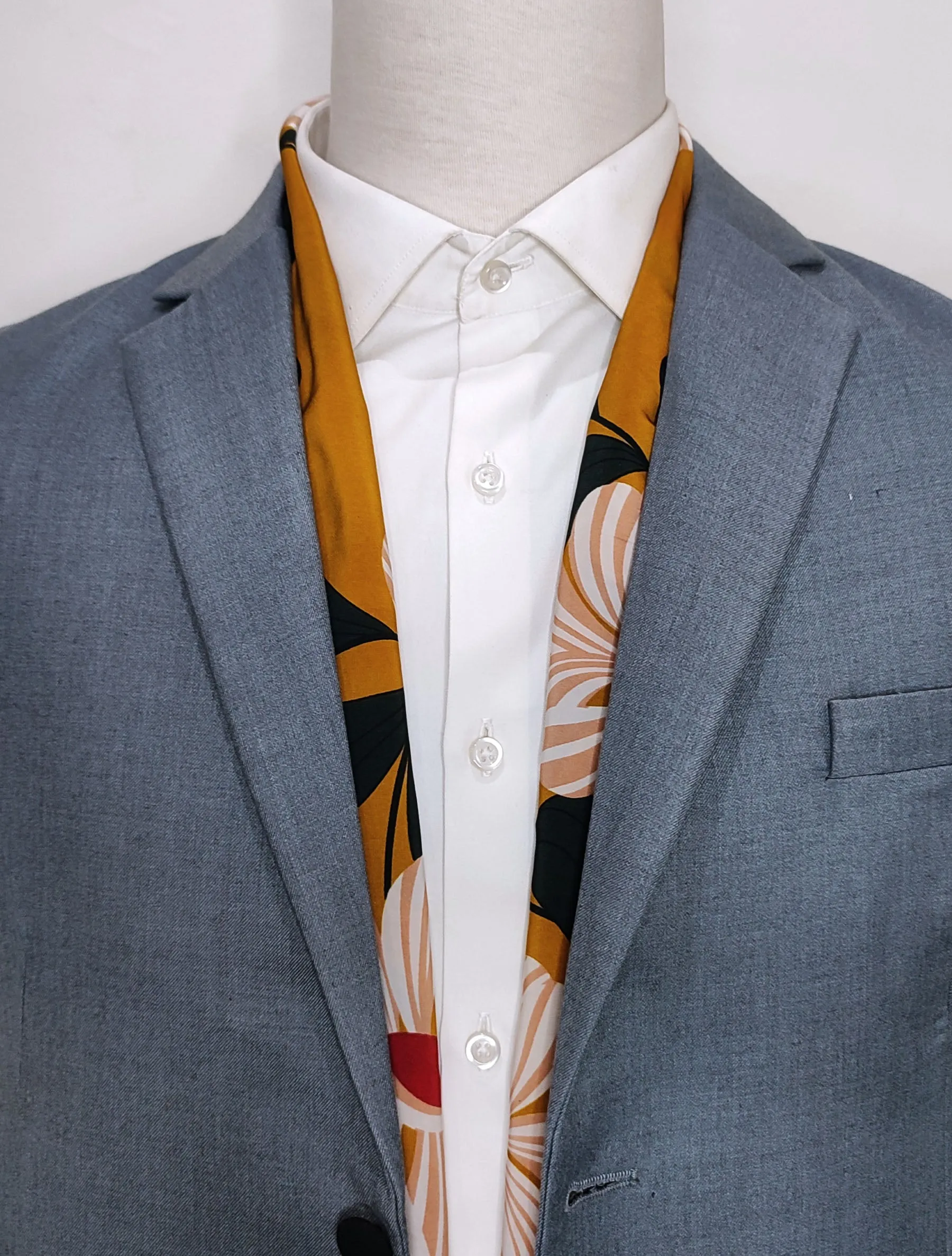 BRIGHT SUNNY SPRING MATT - SILk men scarves