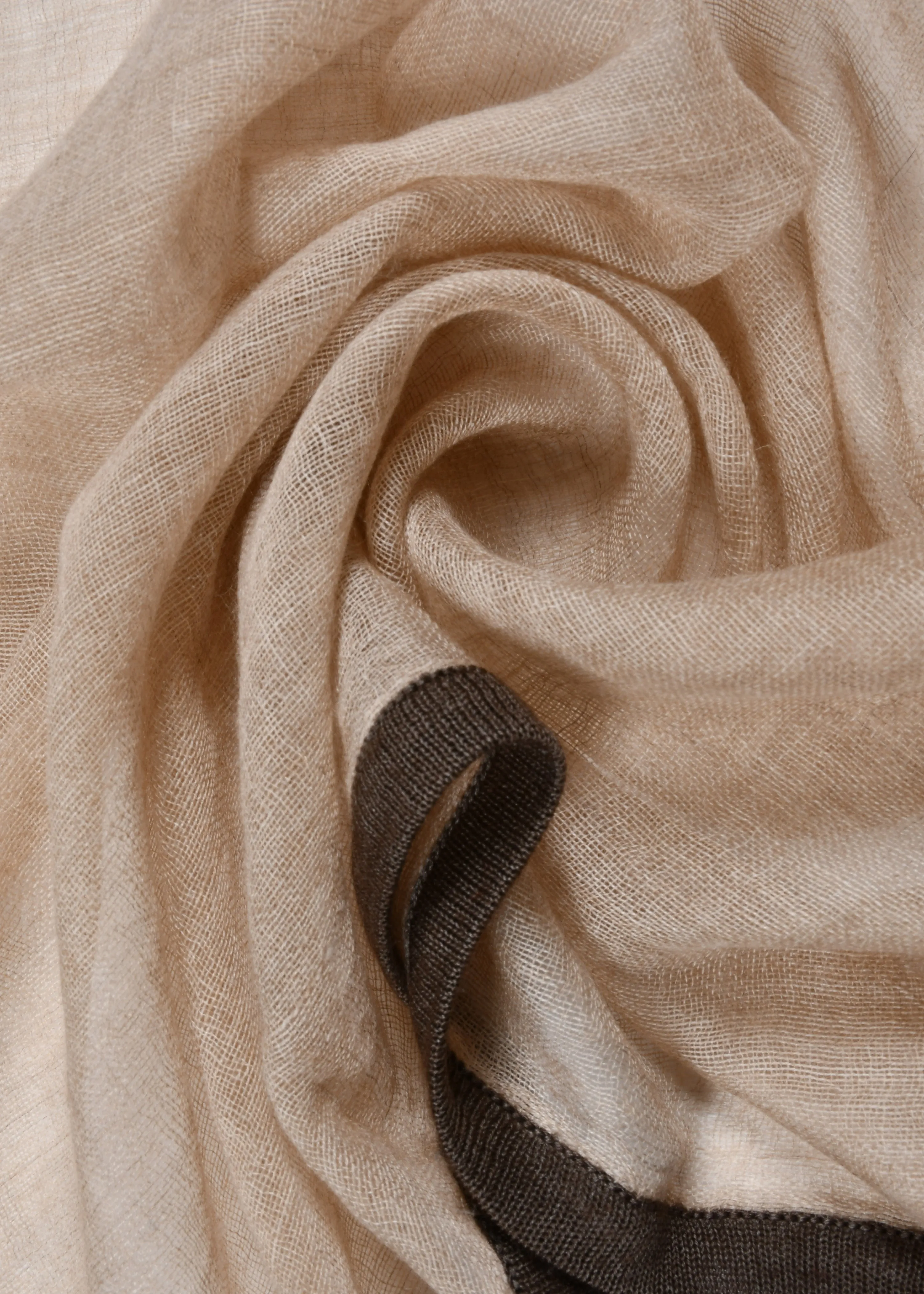 Cashmere Gauze Stole with Knitted Selvedge in Cashmere