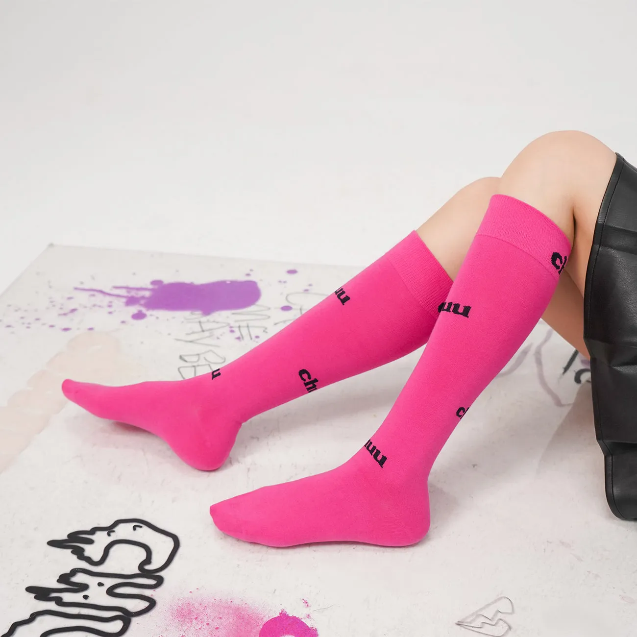 Lettering Knee Socks