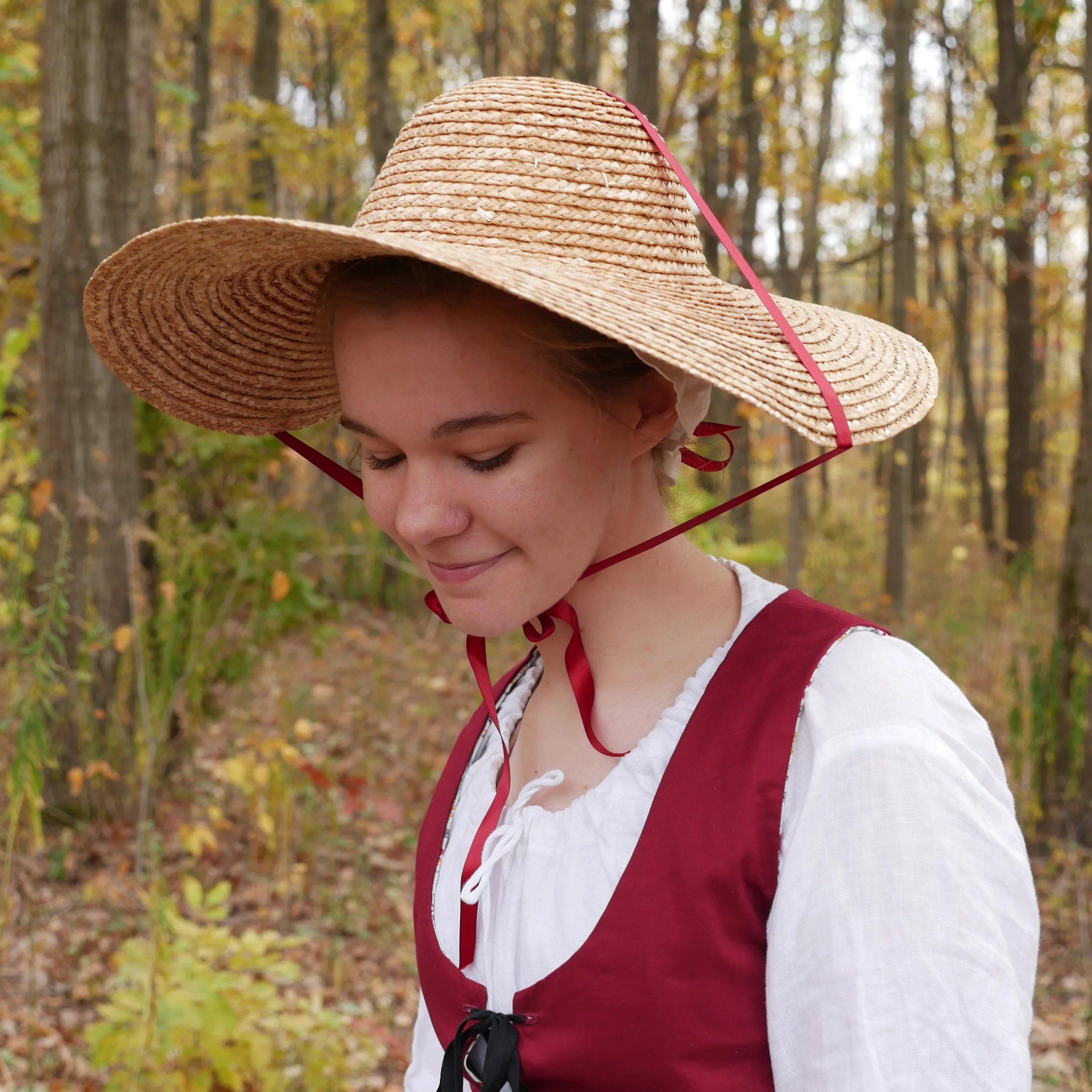 Rounded Straw Hat 18"